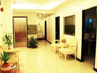Adel Hotel Putatan 外观 照片